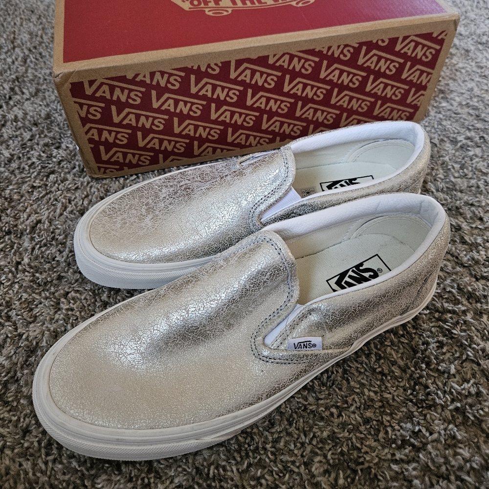 Vans shimmer NWT shoes
